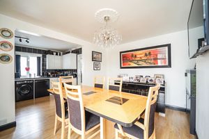 Dining Room - click for photo gallery